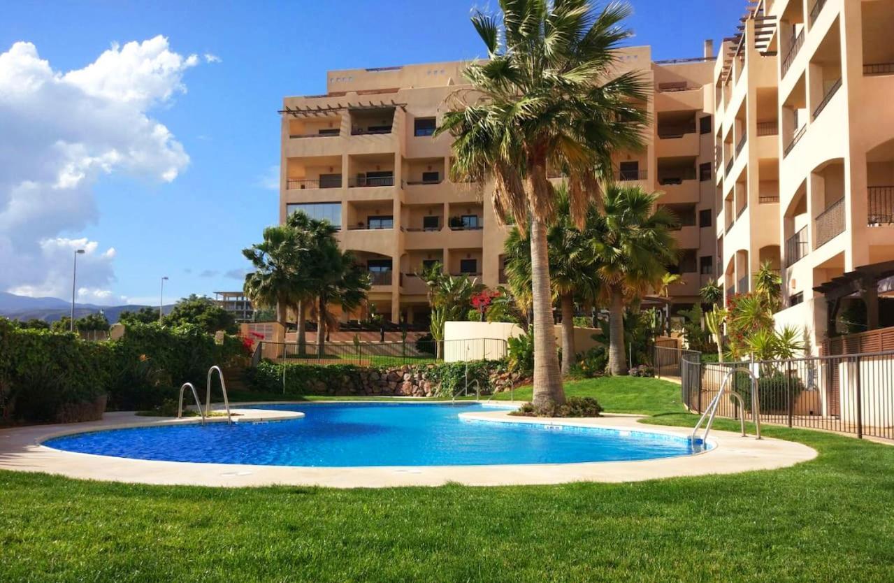Expoholidays - Apartamentos Albardi อากัวดุลเซ ภายนอก รูปภาพ